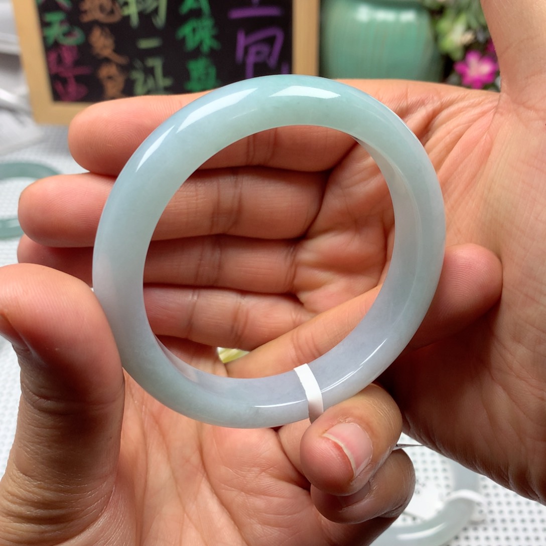 翡翠手镯未镶嵌5号