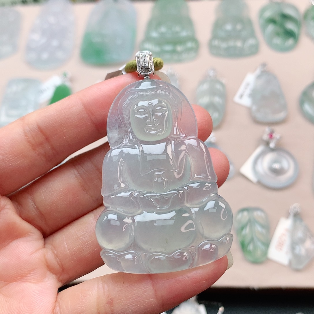 翡翠颈饰18K金镶嵌观音