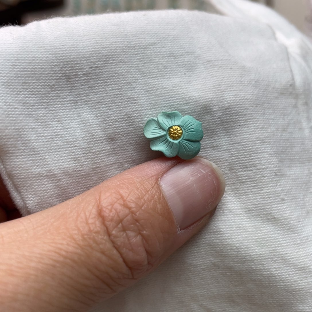 绿松石雕刻件未镶嵌