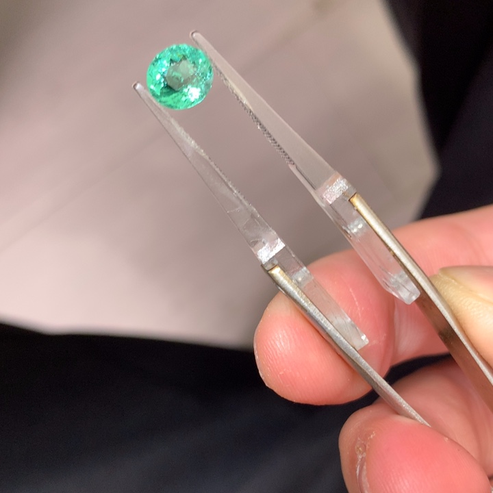 碧玺裸石未镶嵌裸石