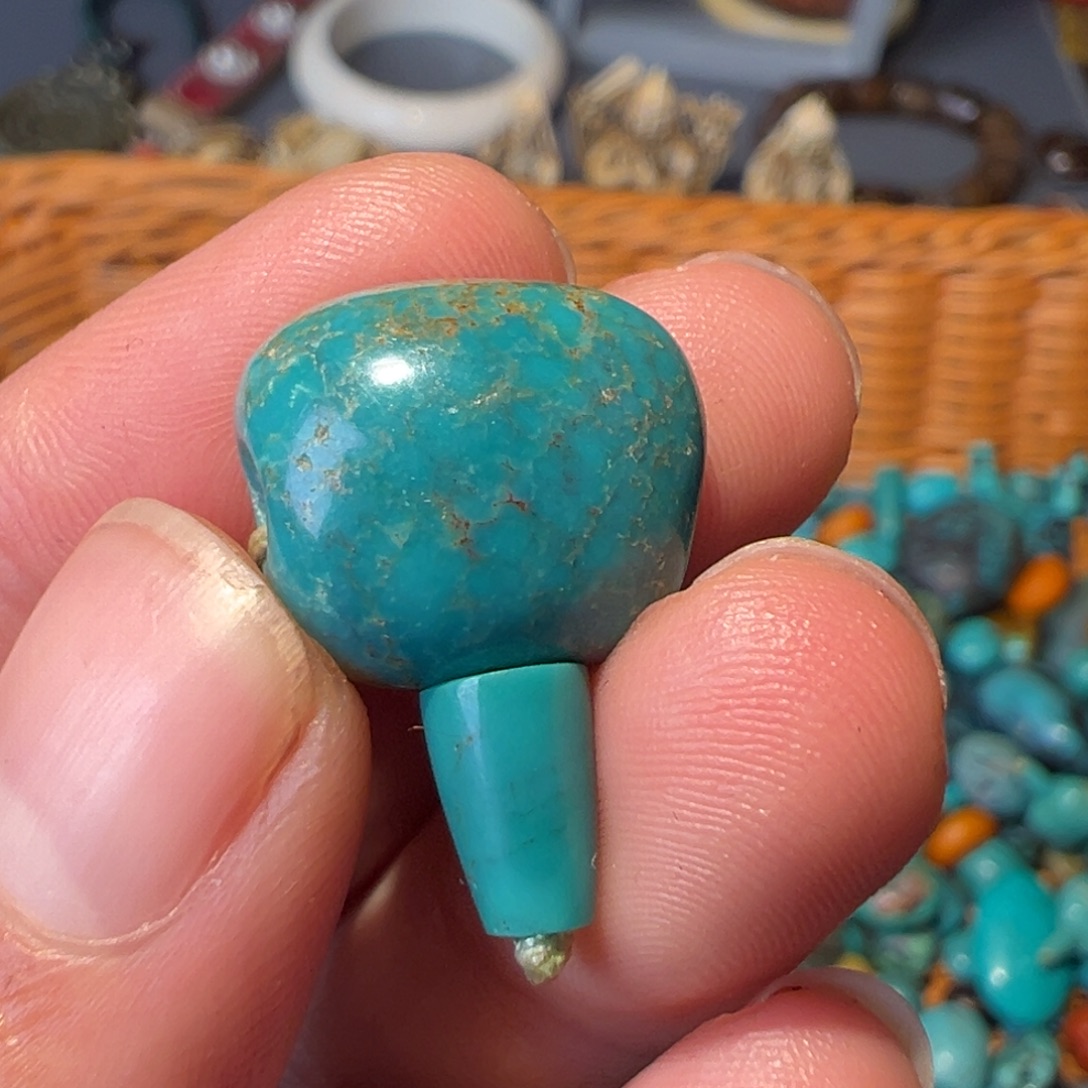 X***子吊坠（不含链）树脂