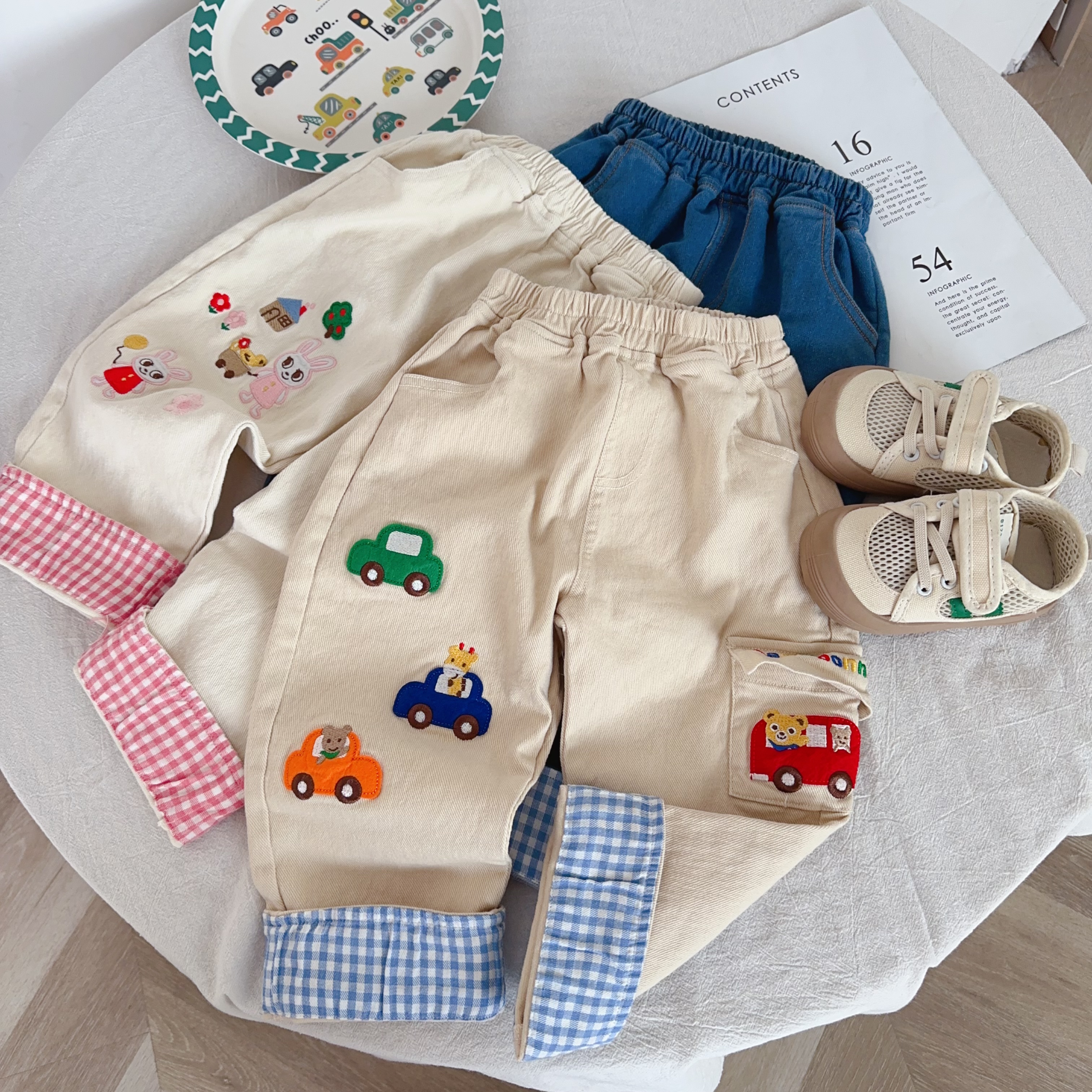 男童女童儿童秋季休闲风宝宝童裤长裤休闲裤春秋韩版卡通牛仔裤