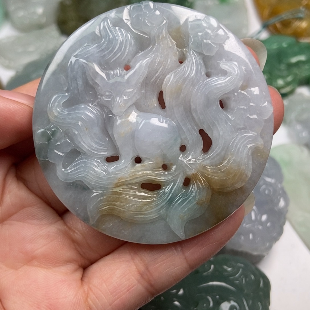 翡翠未镶嵌颈饰翡翠