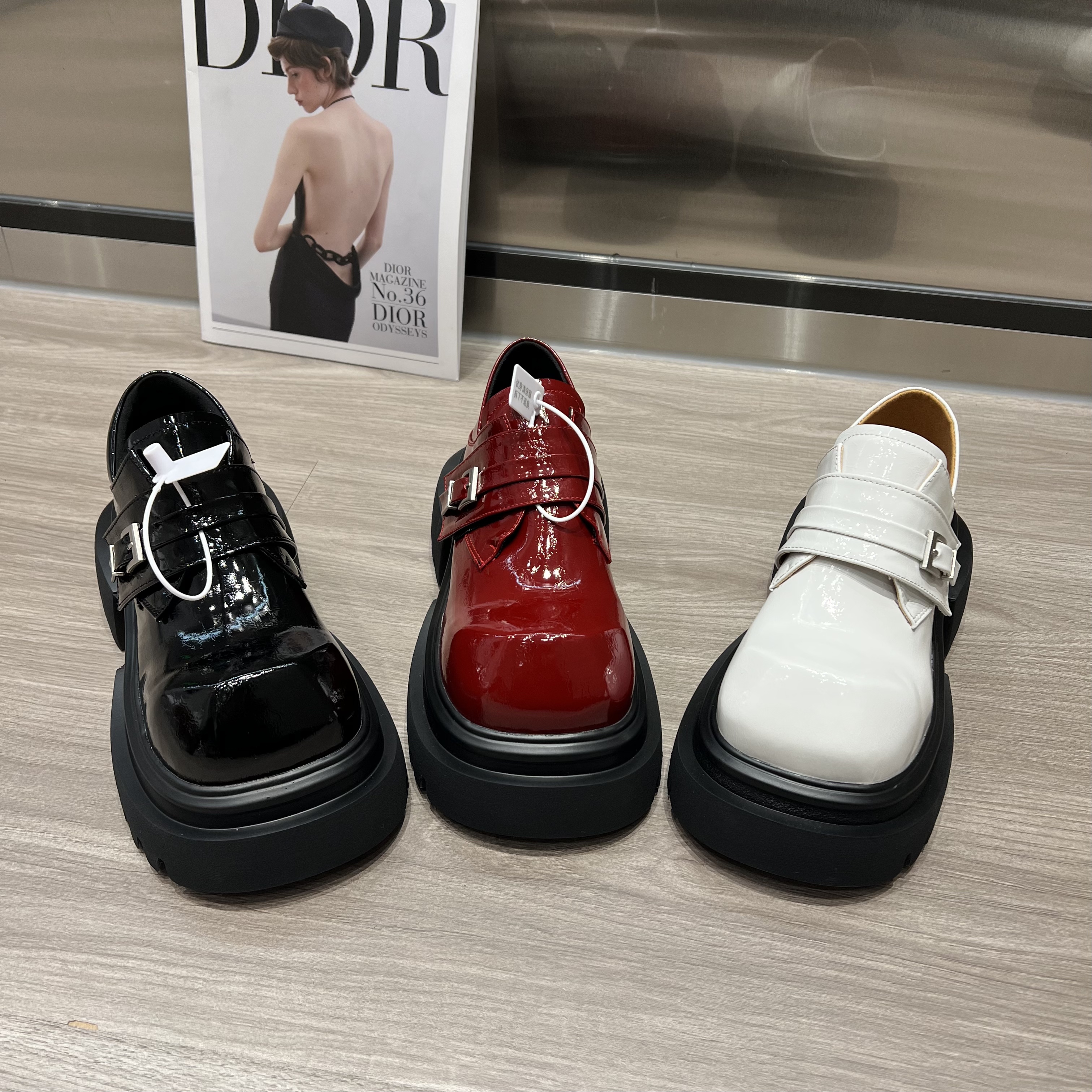 厚底两穿魔术贴乐福鞋女2025春季新款大头轻便乐福鞋增高单鞋