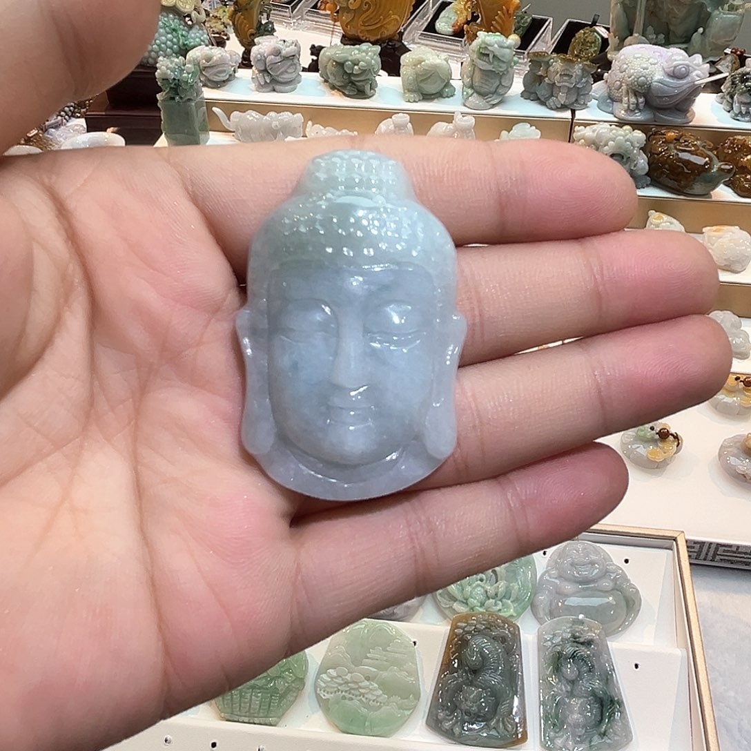 翡翠未镶嵌颈饰挂件