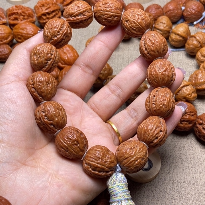 文玩核桃吊坠钱袋子手串