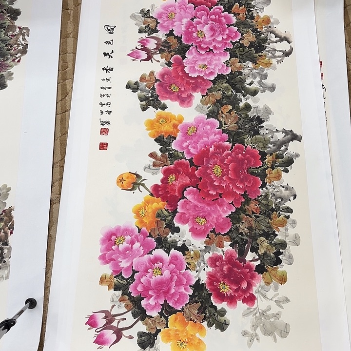 国画啊*?花鸟等动物为主料制作
