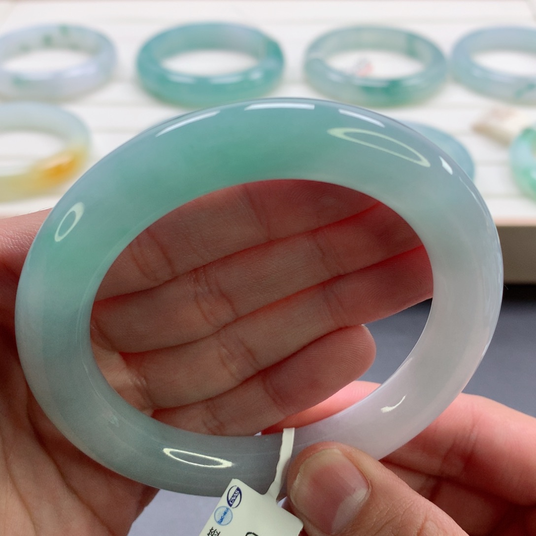 翡翠手镯未镶嵌1号 上新