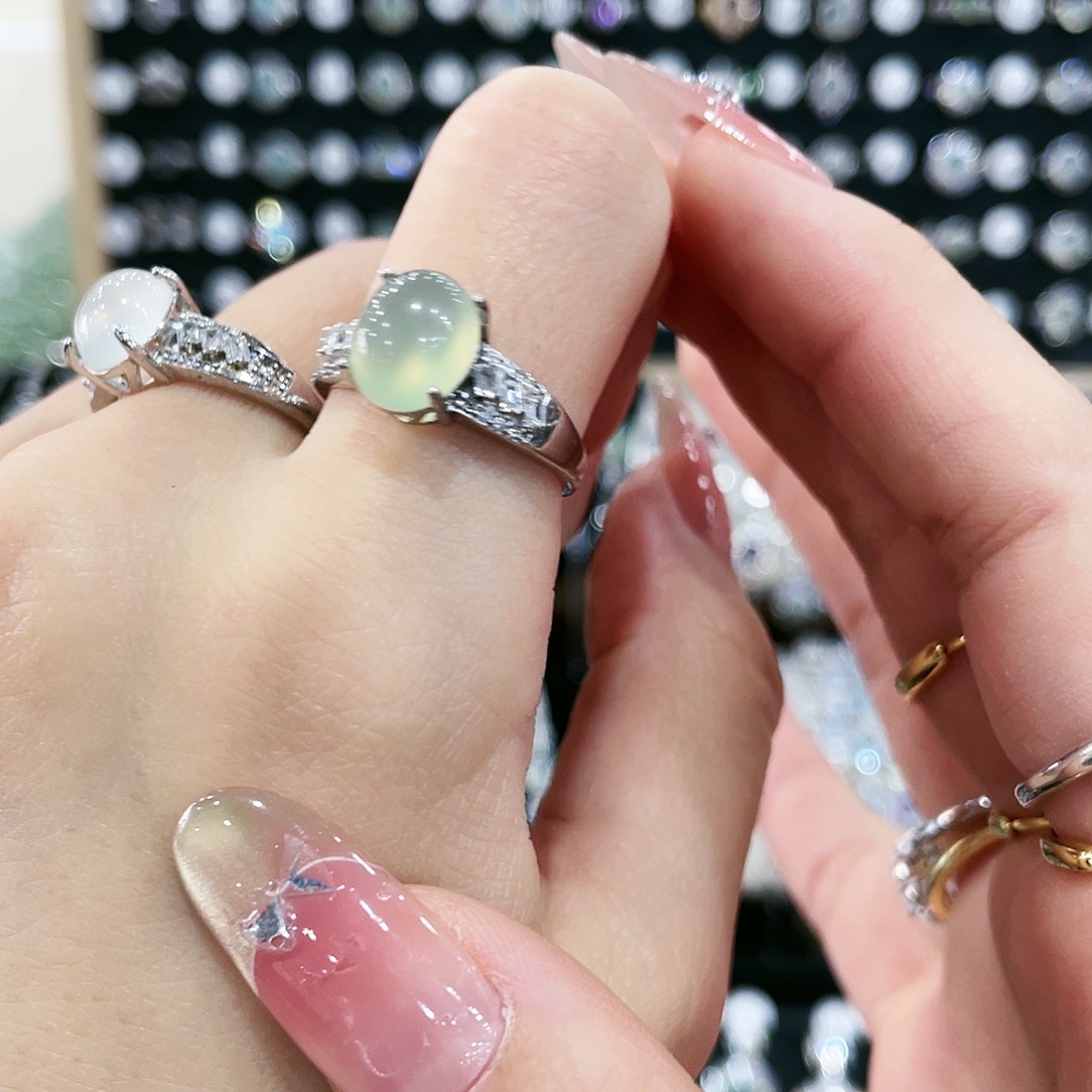 福***宝蛇纹石玉银S925镶嵌戒指