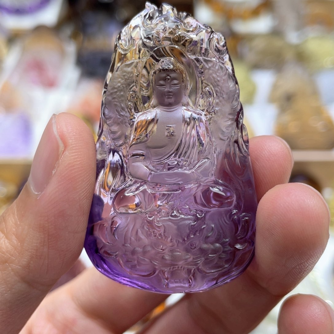 颈饰未镶嵌水晶熙**?