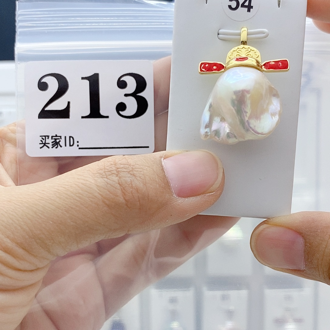 颈饰淡水珍珠钛钢