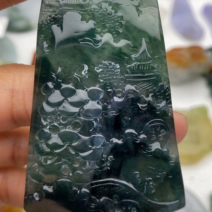 定制翡翠未镶嵌翡翠