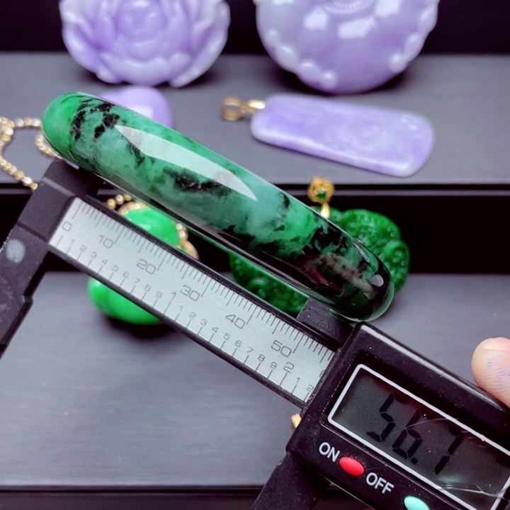 翡翠未镶嵌手镯手镯