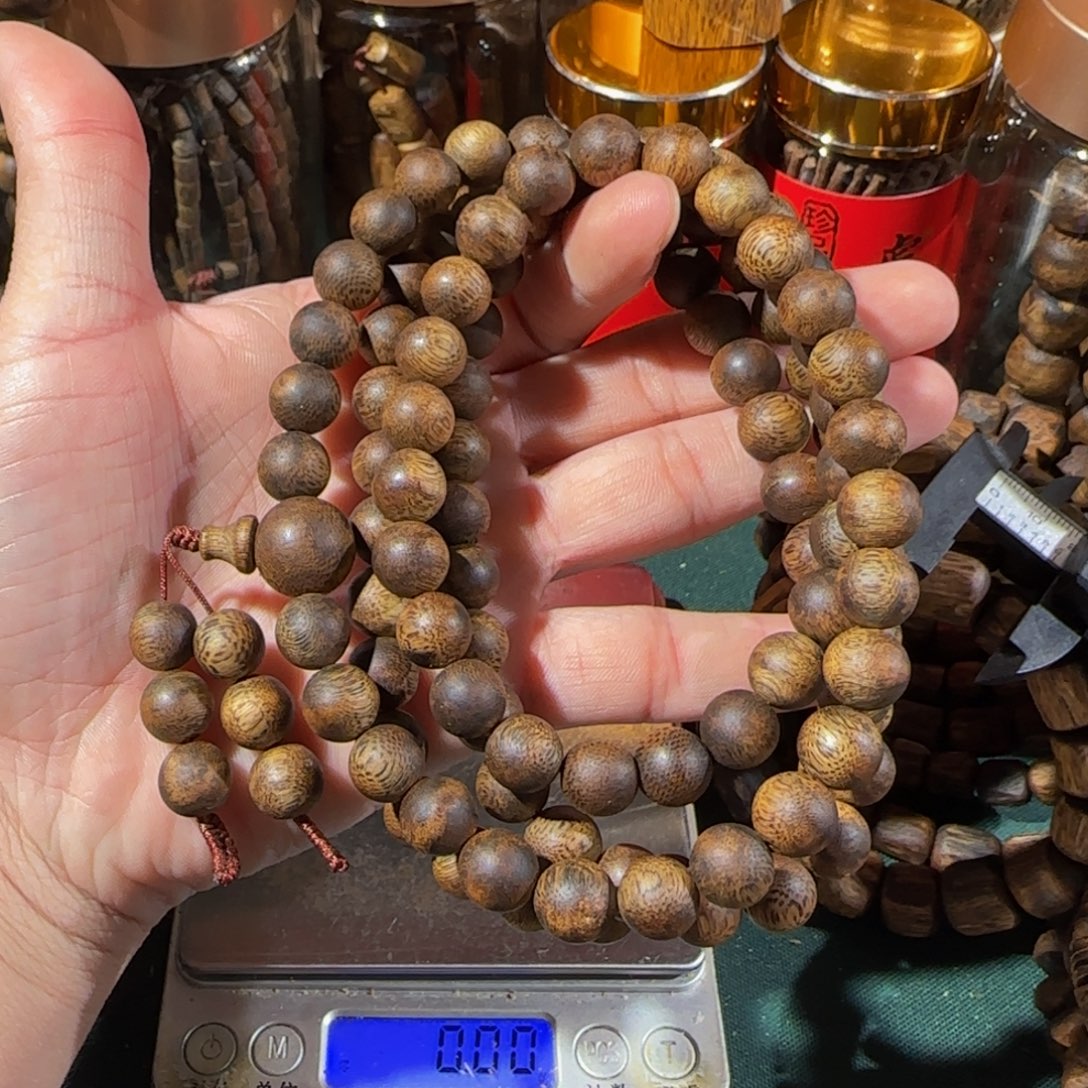 时***些手串沉香海南乌身圆珠1.0多圈43克