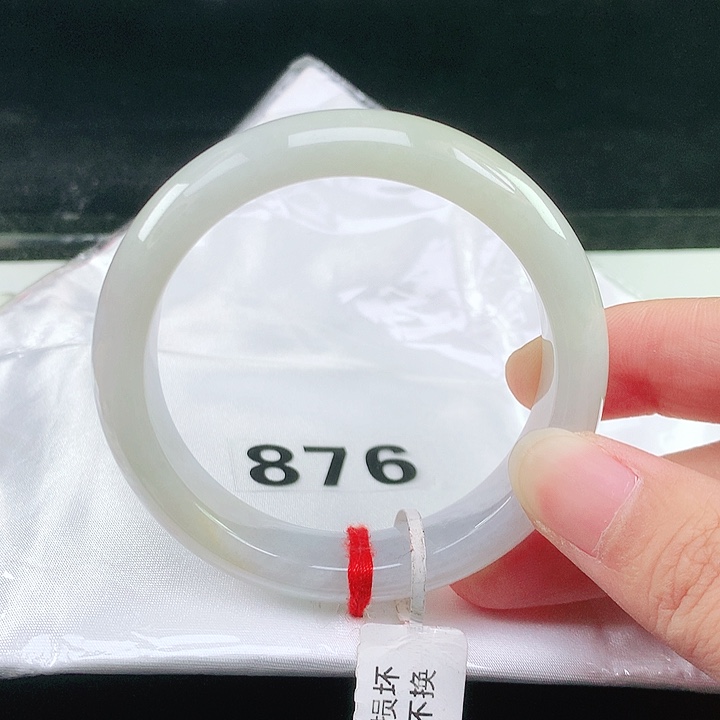 未镶嵌手镯翡翠53