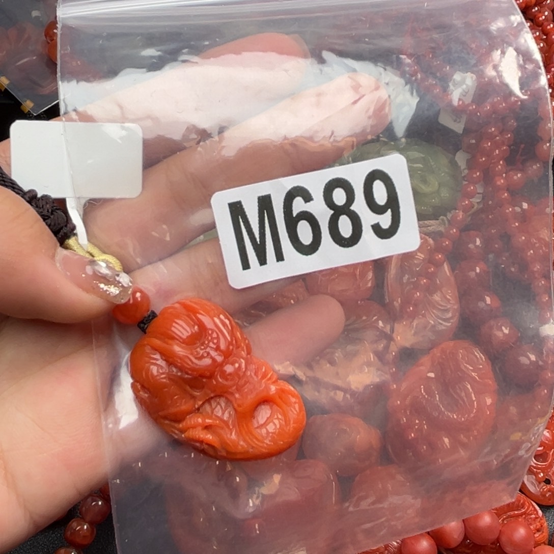 南红玛瑙珠宝奇石未镶嵌