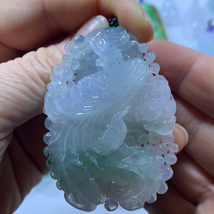 翡翠未镶嵌颈饰天然翡翠A货吊坠