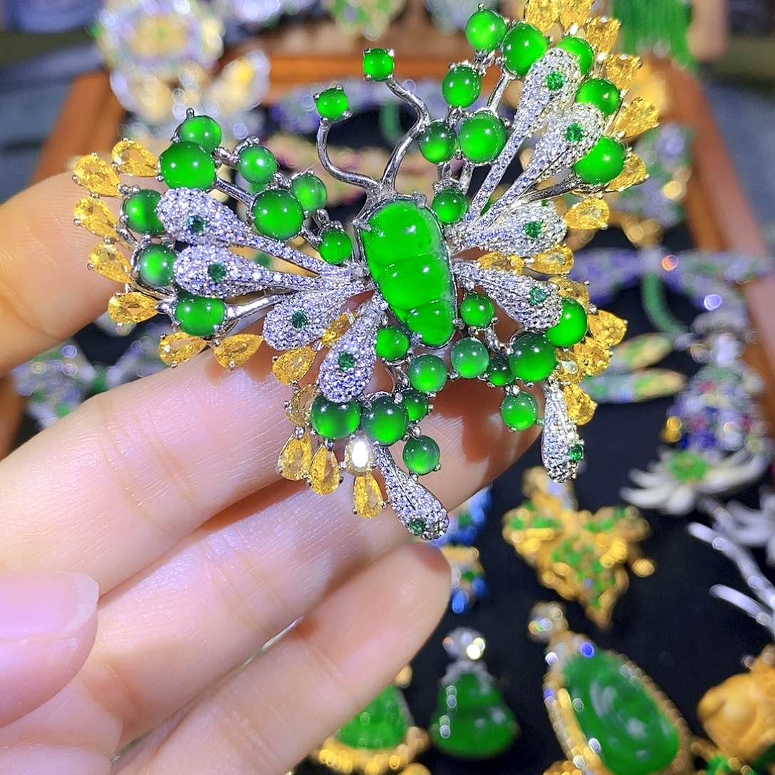 颈饰银S925镶嵌翡翠