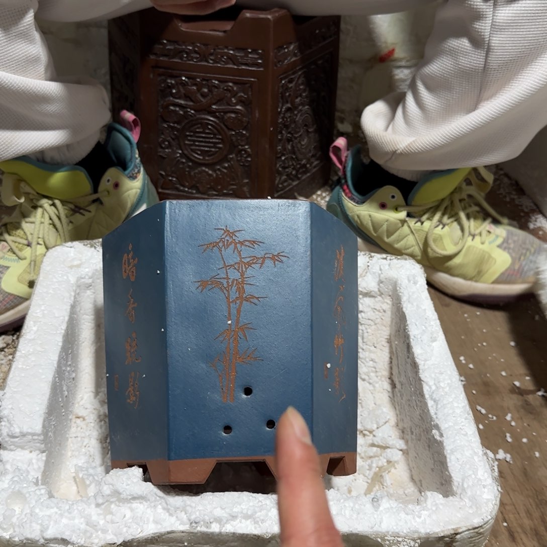 紫砂花盆瑕疵是我