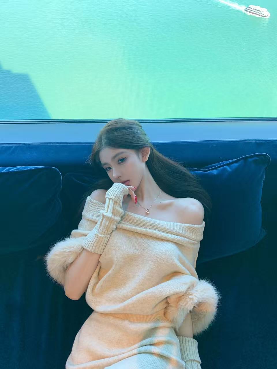 梦梦 MENGMENG｛秋季纯欲性感露背一字肩针织包臀连衣裙}