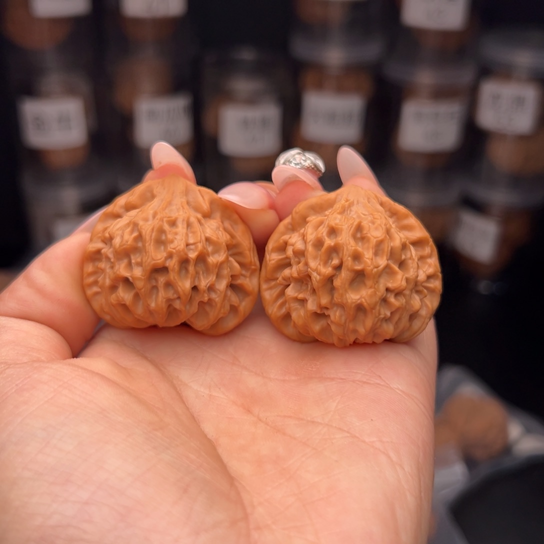 文玩核桃吊坠用****户龙门