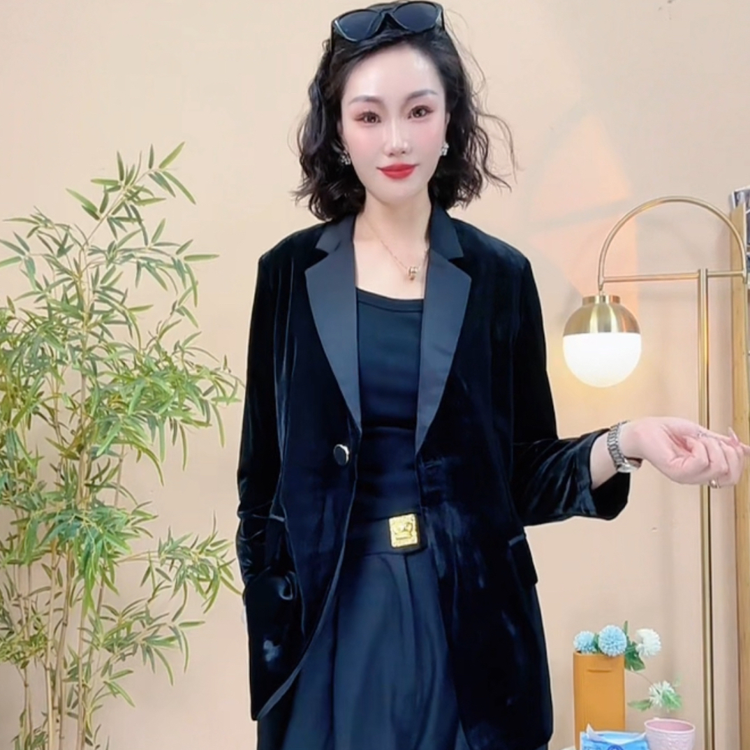 新中式时尚气质金丝绒黑色西装外套秋冬大码女装百搭上衣
