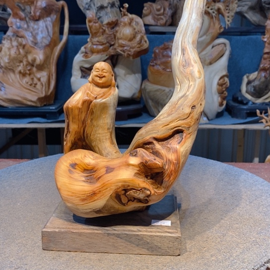 柏木（崖柏）根雕摆件