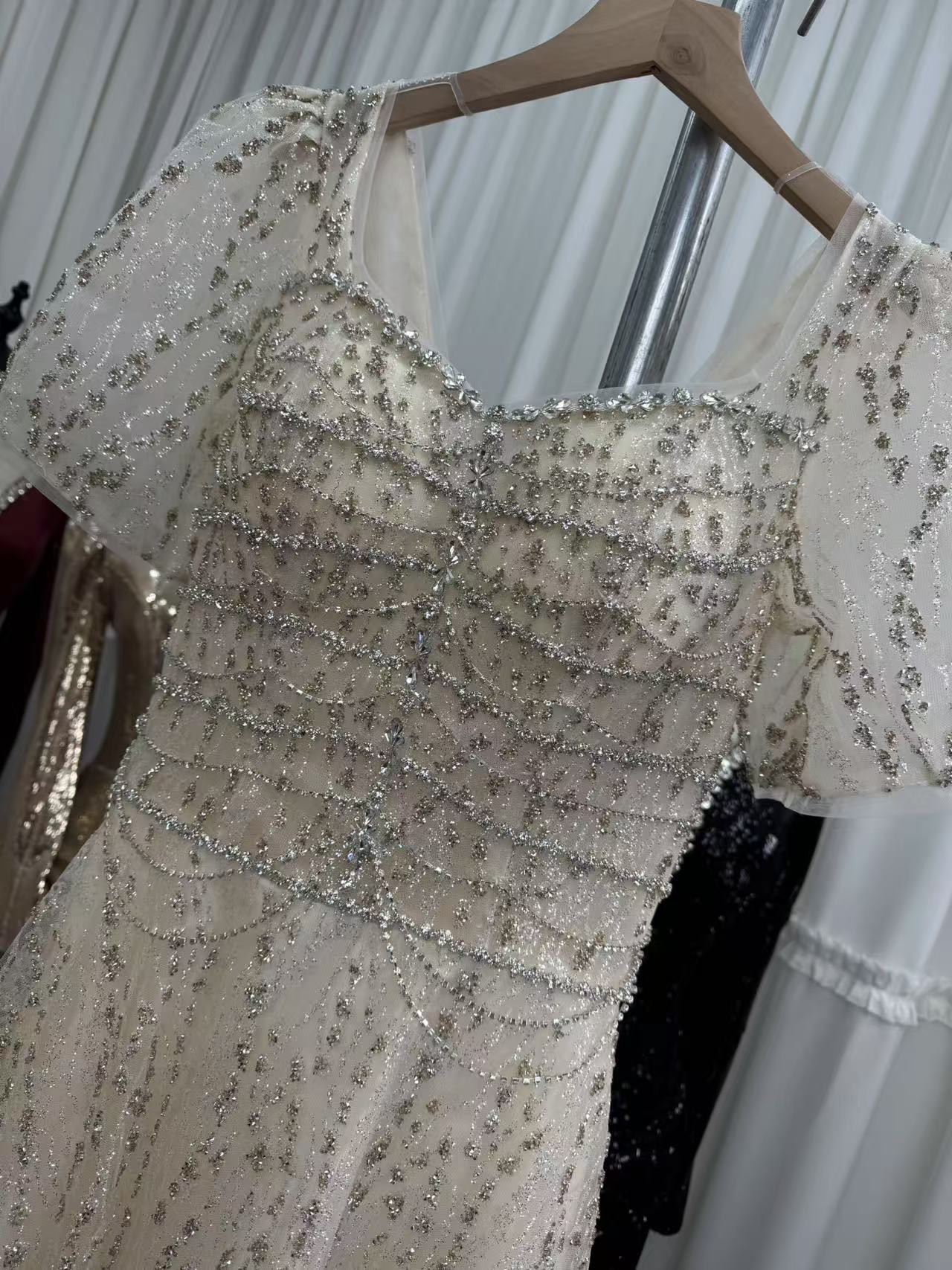 轻奢晚礼服新款气质重工主持人艺考比赛生日宴会长裙