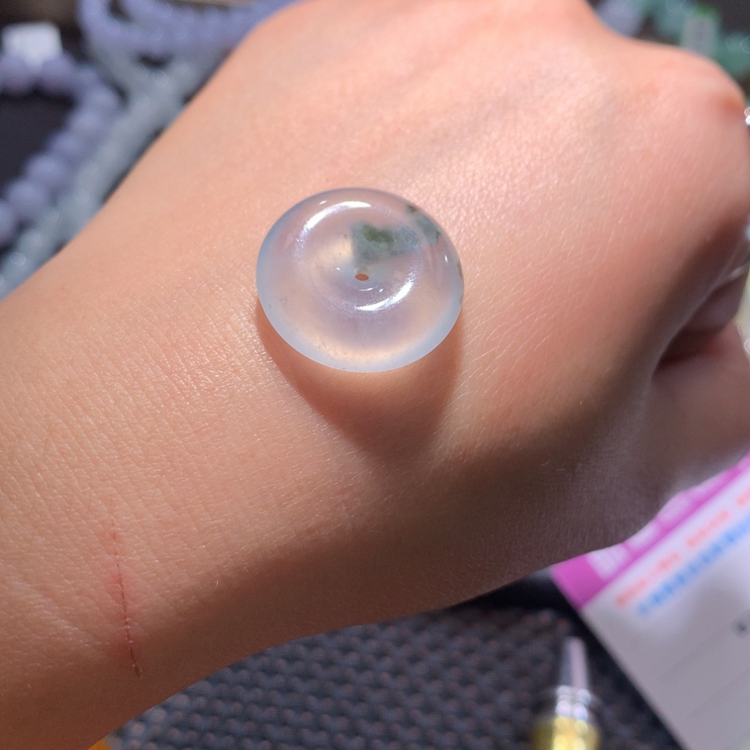 未镶嵌定制翡翠平安扣