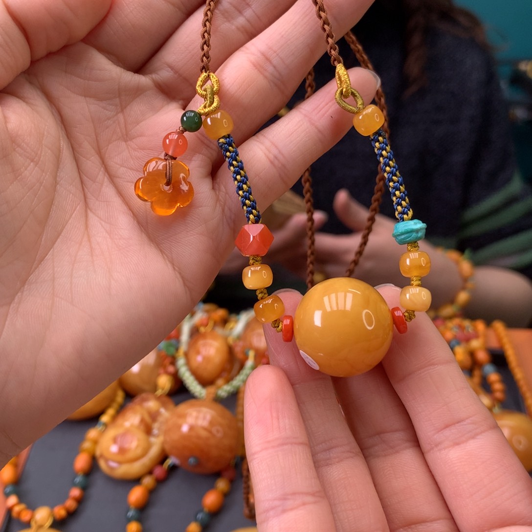 蜜蜡未镶嵌颈饰天然