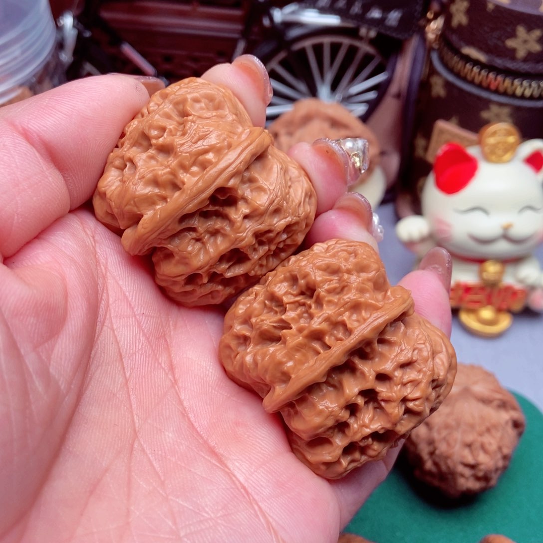 文玩核桃吊坠金钟39