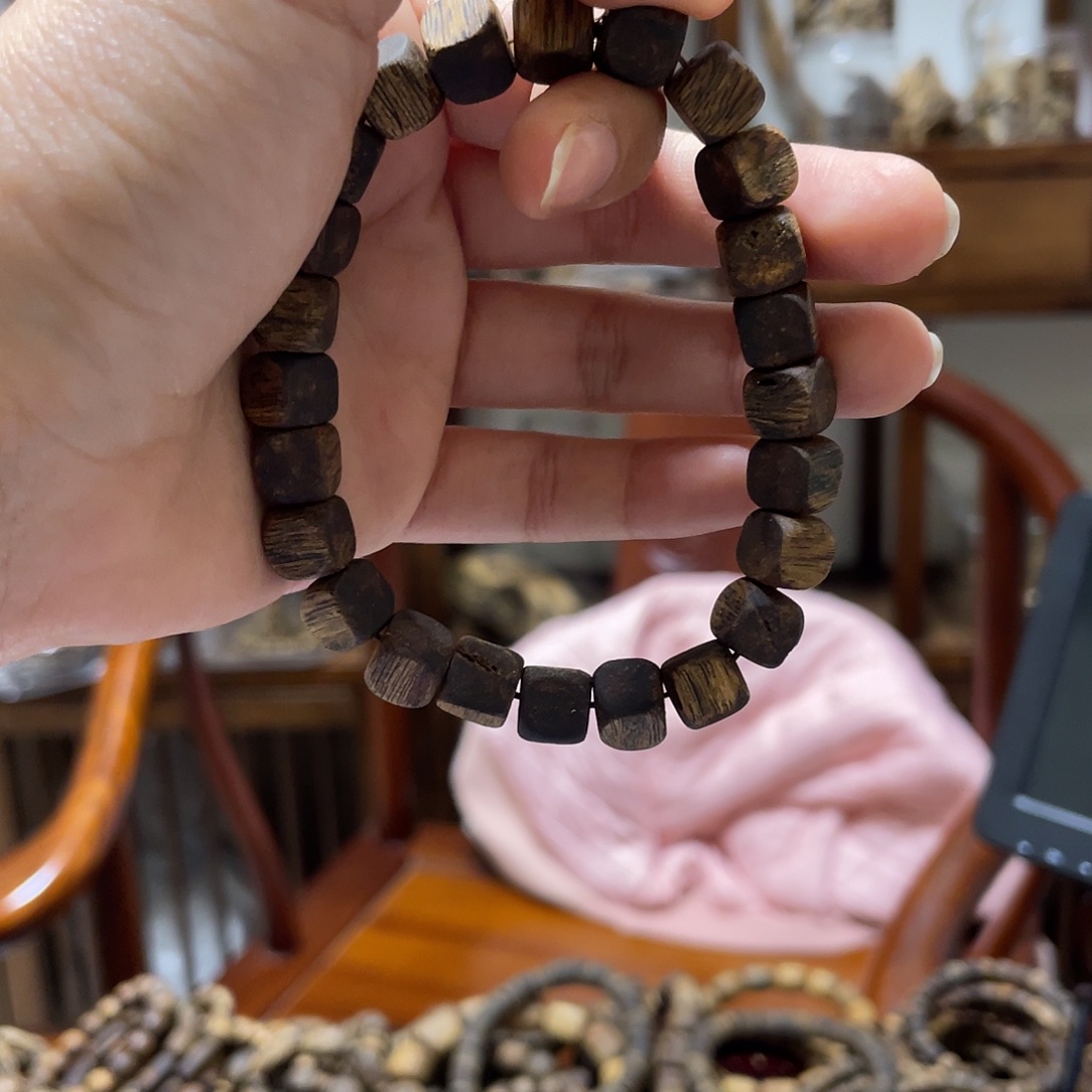 不***蘇沉香碎屑沉香瑕疵单曲