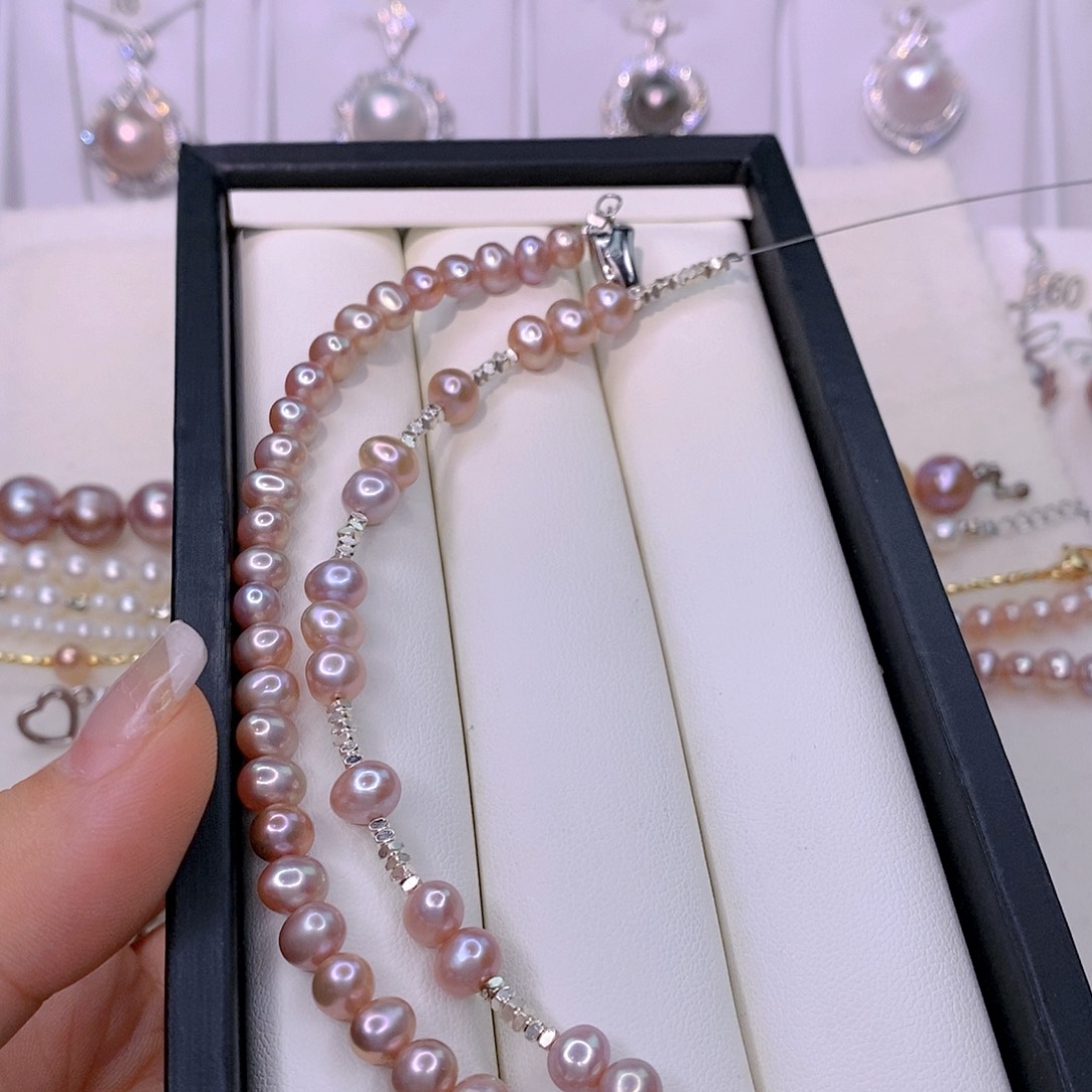 睡***醒淡水珍珠颈饰未镶嵌