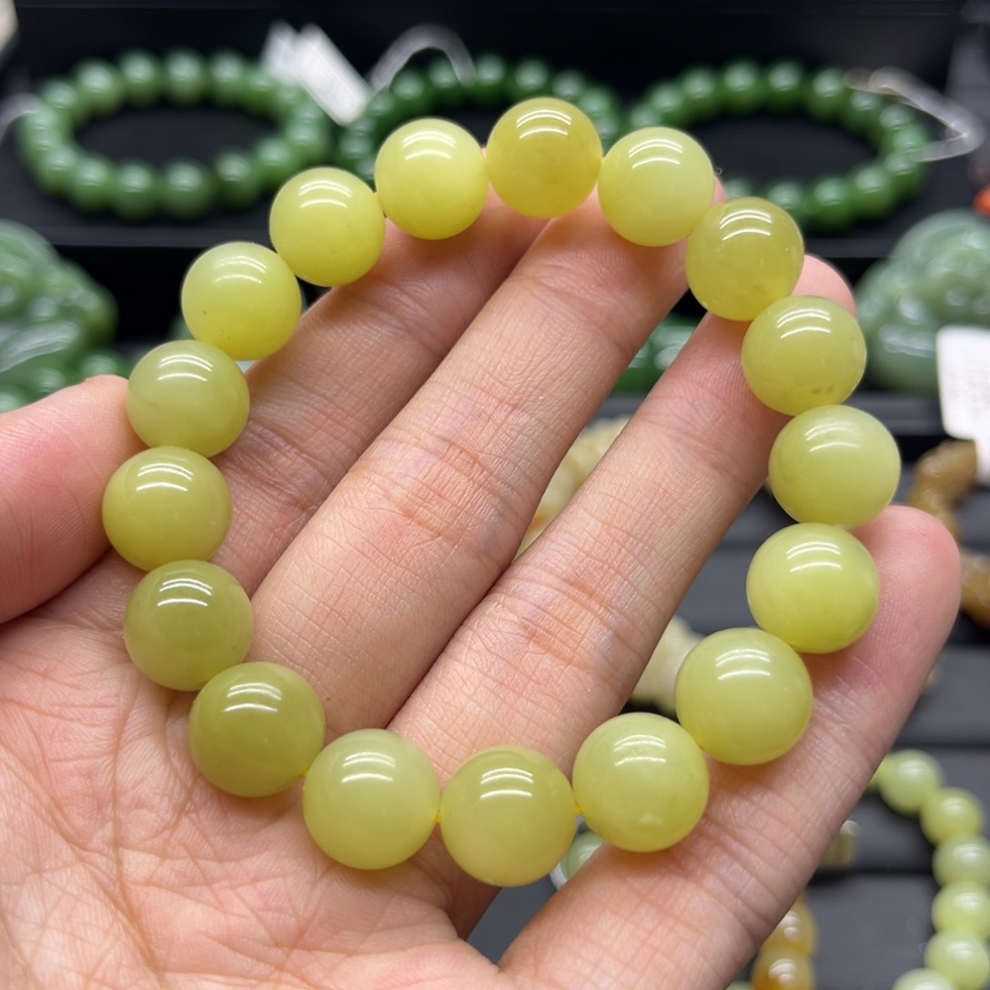 和田玉（黄玉）手链未镶嵌