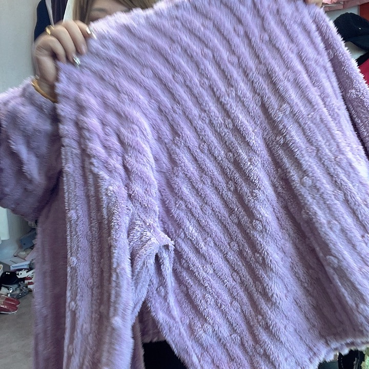 肉***姐紫色两件套睡衣女