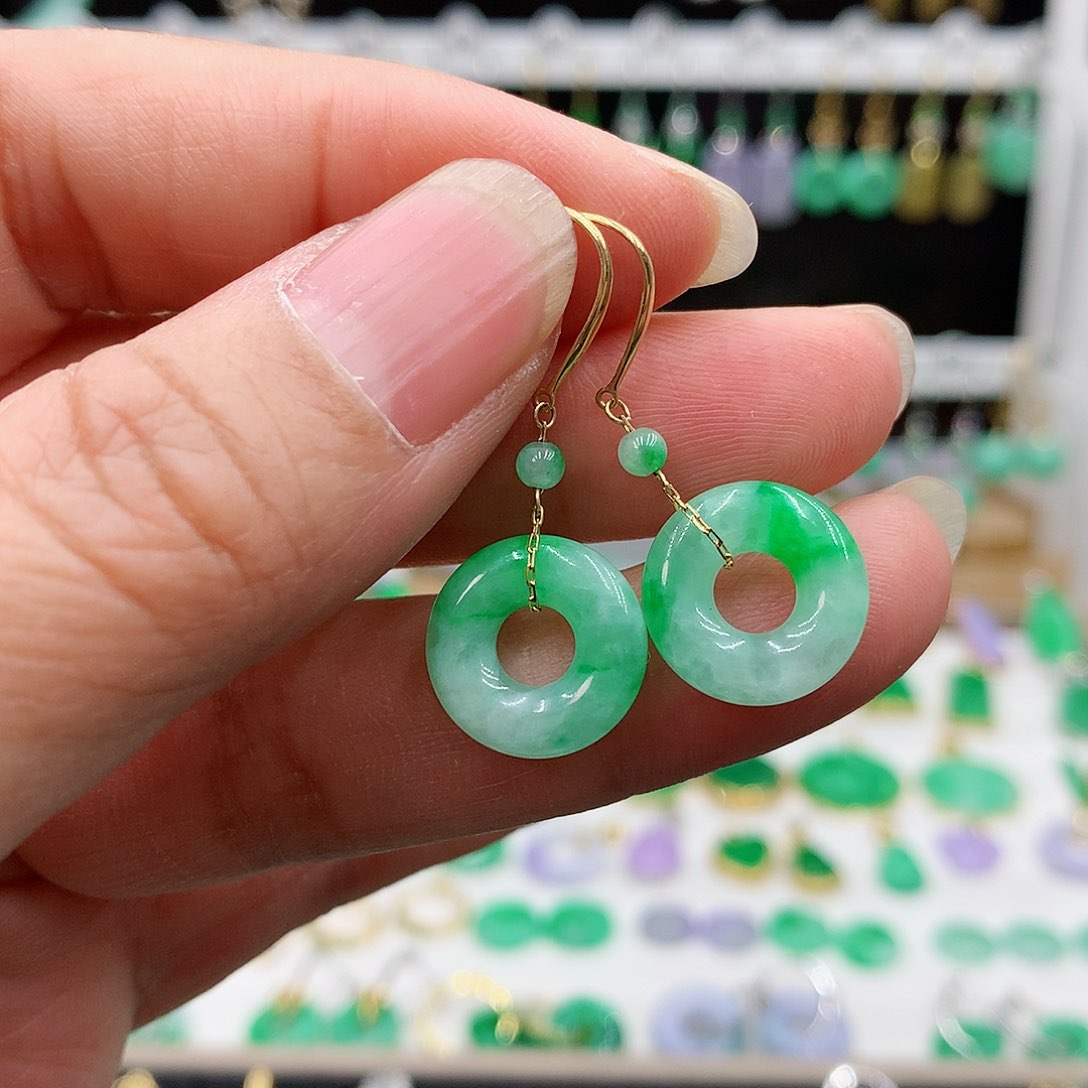 翡翠耳饰18K金镶嵌的