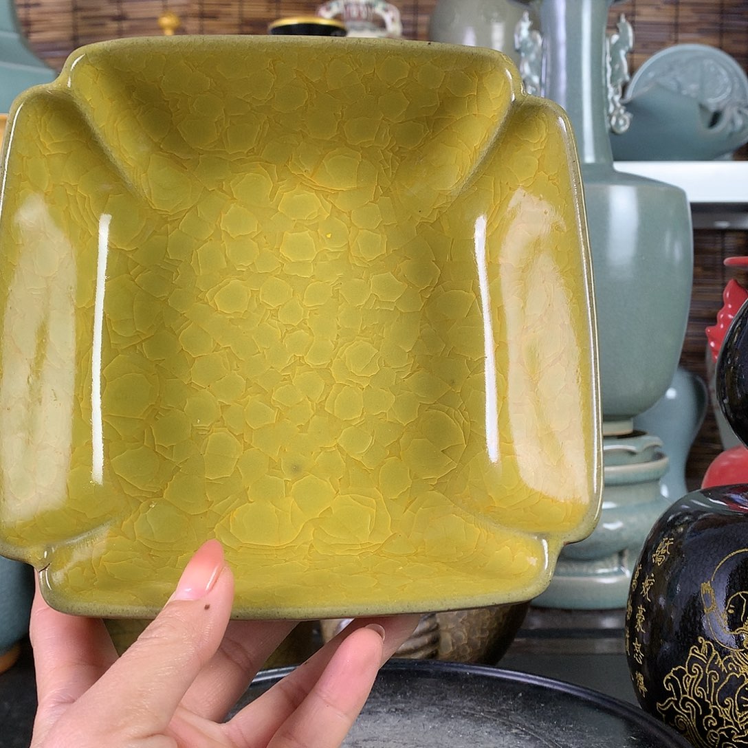 摆件瓷器1588566666