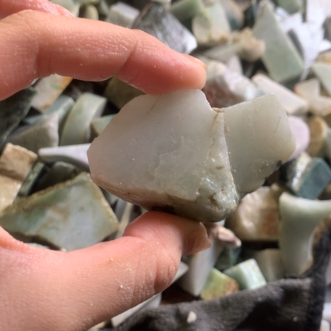 翡翠颈饰未镶嵌缅甸翡翠