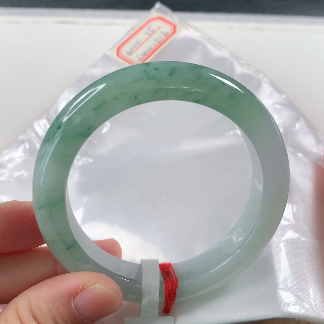 未镶嵌手镯翡翠273