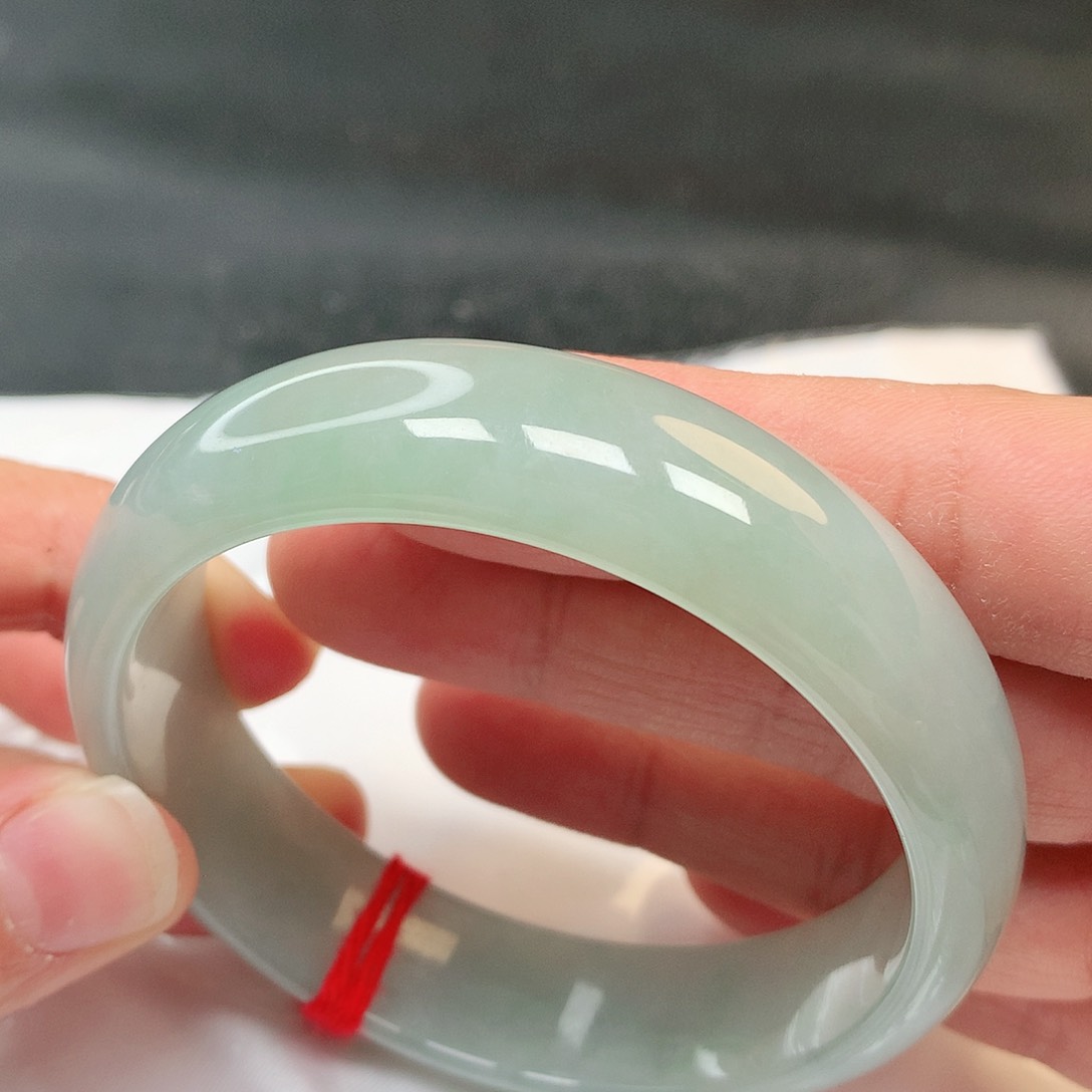 翡翠手镯未镶嵌236号