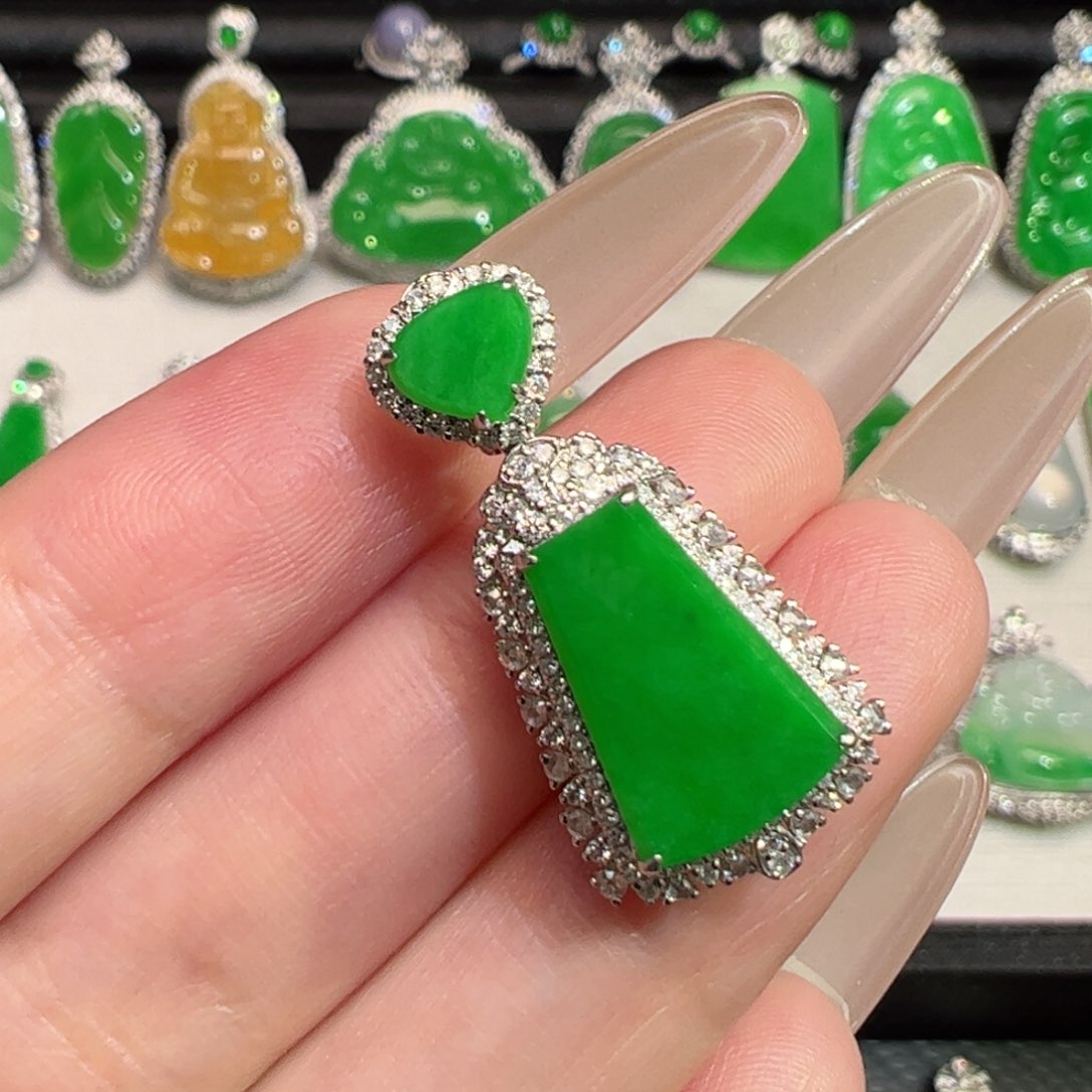 翡翠18K金镶嵌吊坠(不含链)