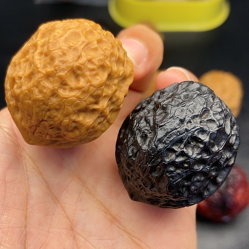 【闪购商品】把件文玩核桃38尺蛇皮元宝