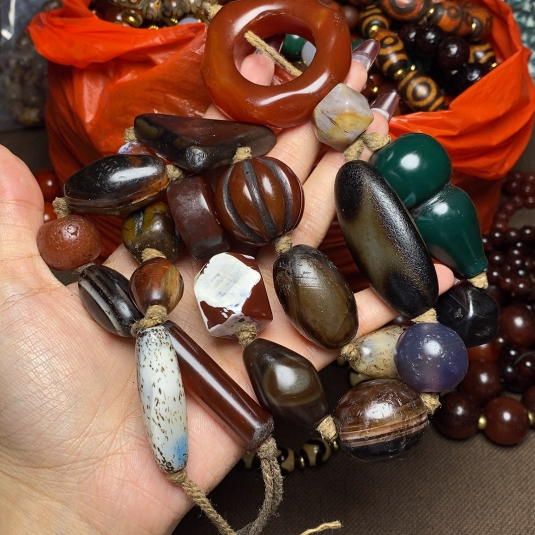 玛瑙/玉髓未镶嵌颈饰