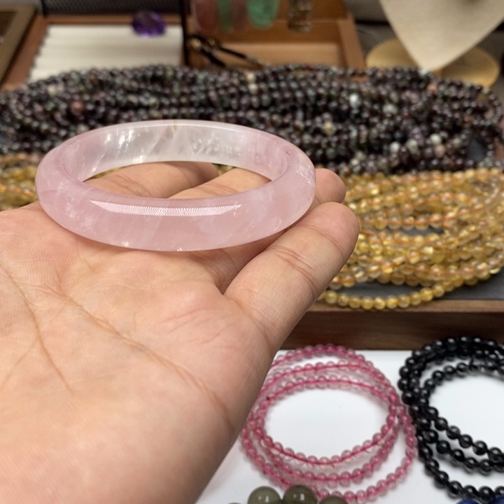 芙蓉石手镯未镶嵌圈口55