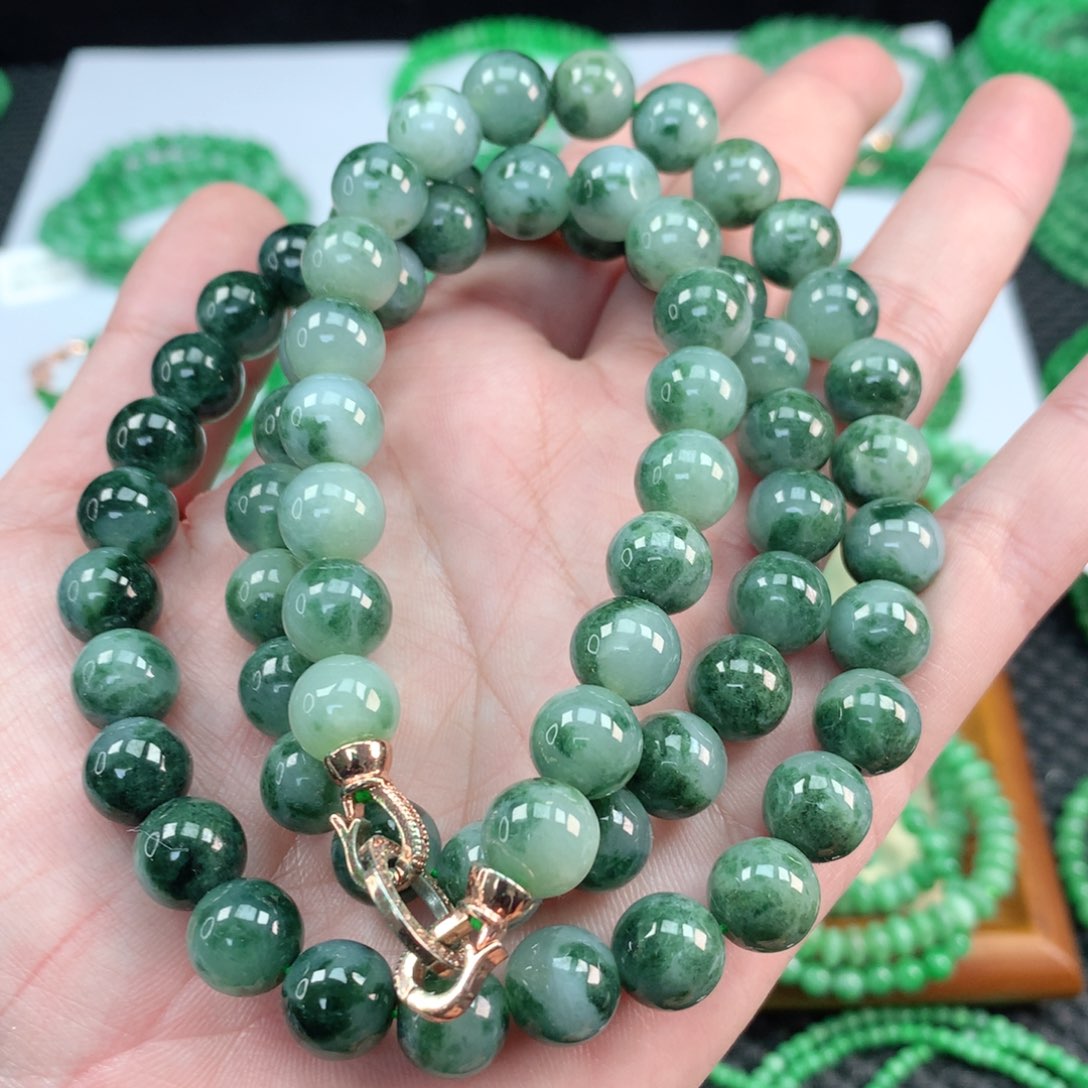 翡翠手链未镶嵌翡翠