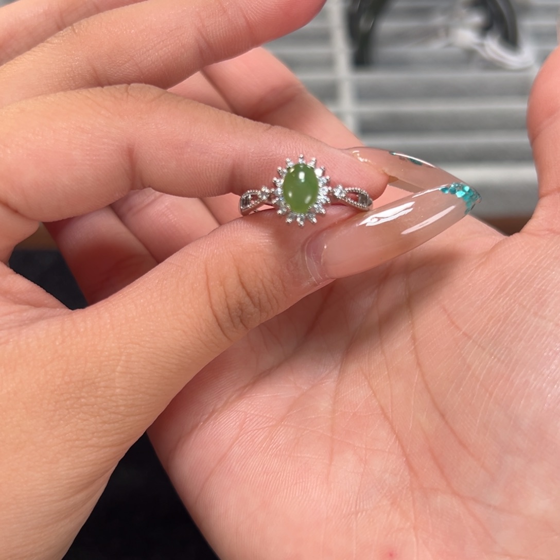 未镶嵌戒指和田玉B0200