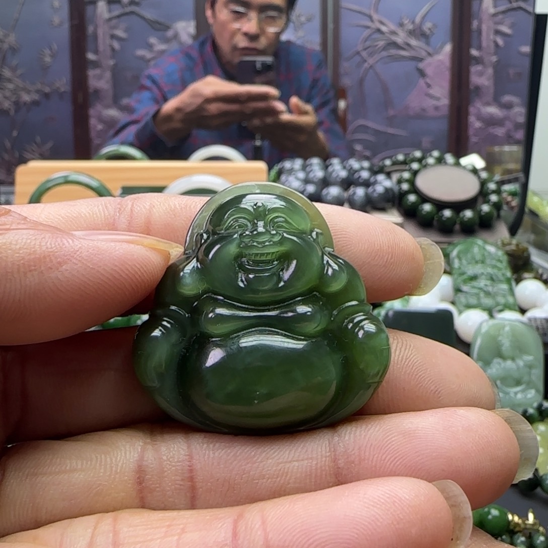 和田玉未镶嵌珠宝奇石