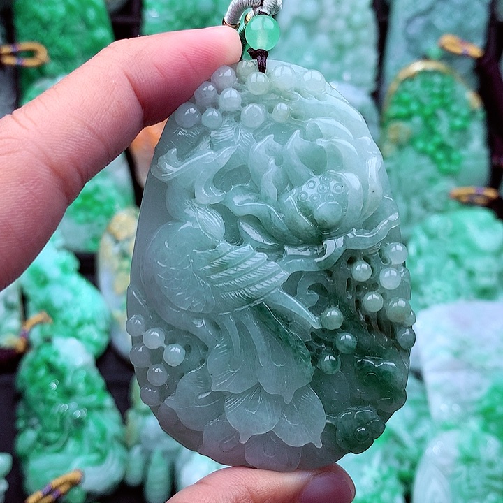 翡翠吊坠(不含链)未镶嵌