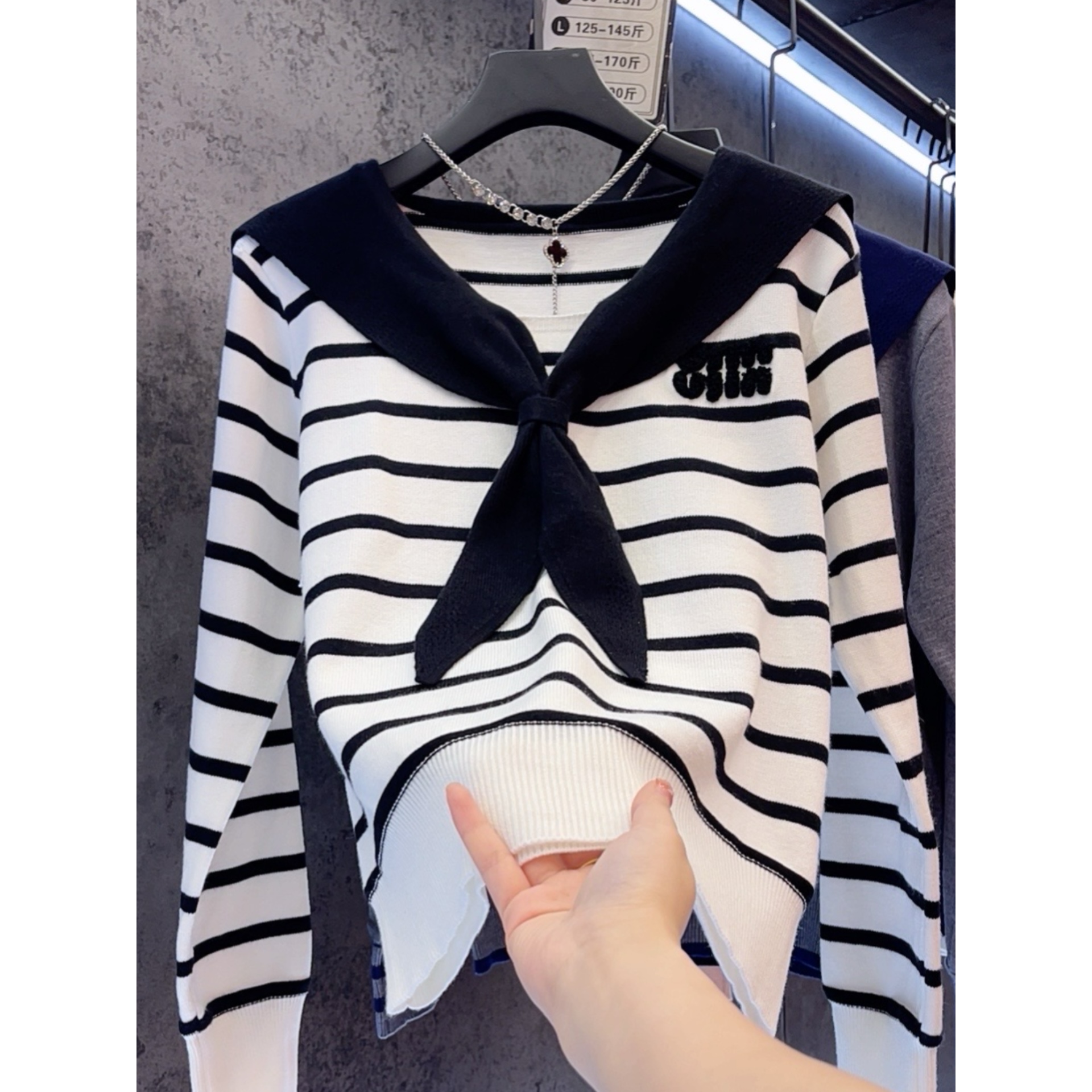 【定制大码女装80-200斤】显瘦时尚百搭条纹减龄宽松上衣女2028