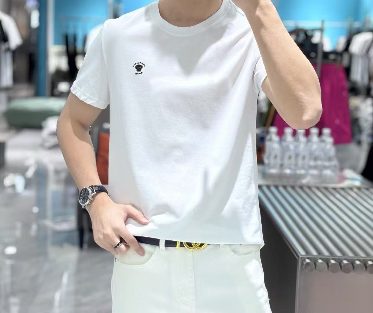 男款时尚休闲短袖（花型随机）